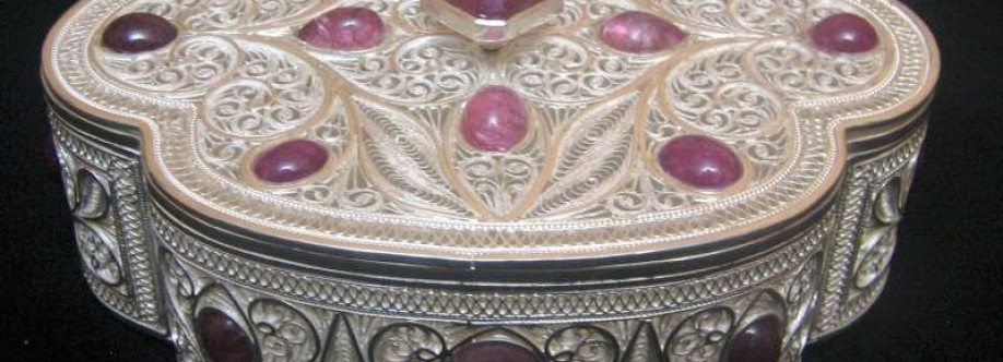 هستی رحیمی Cover Image